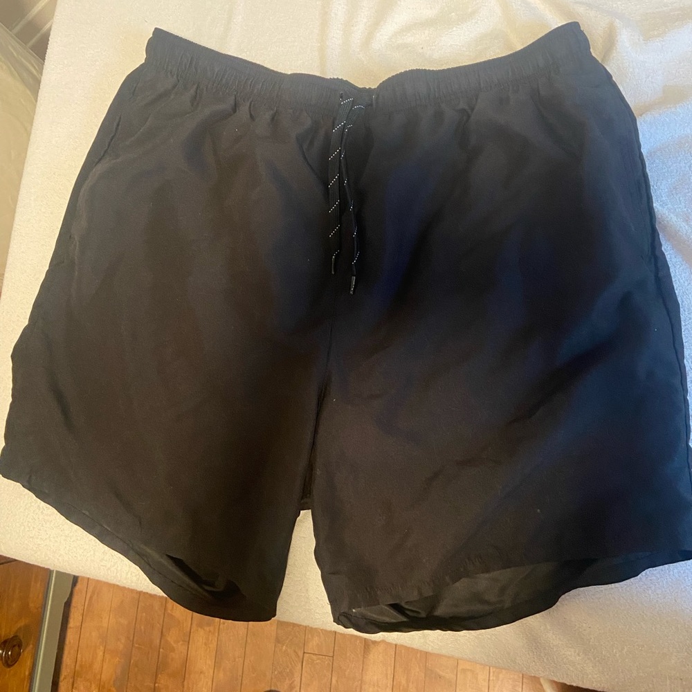 Men’s swim trunks